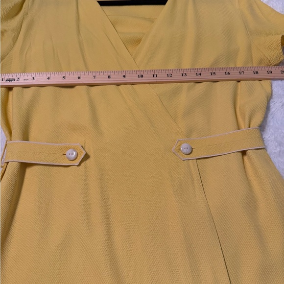 rag & bone Tabitha Dress Yellow Wrap Mini Dress Medium Viscose Short Sleeve - Picture 13 of 16
